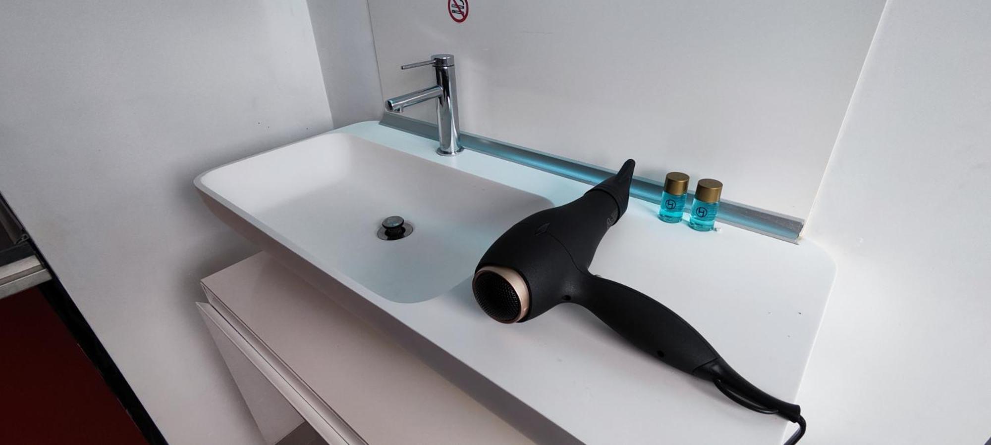 Logeerkamer Xxl 25 M2 Zemst Luaran gambar